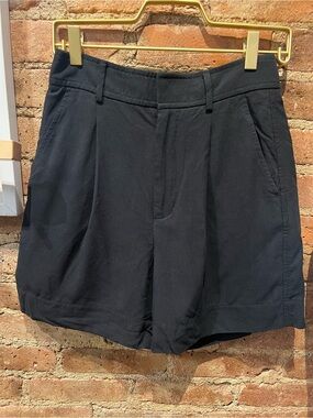 Everlane Black High-Rise Tailored Bermuda Shorts with Belt Loops